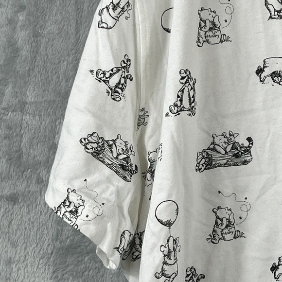 Disney Winnie The Pooh Womens 2XL Sleep Shirt Black White Print Pajama Night Top - Picture 3 of 6